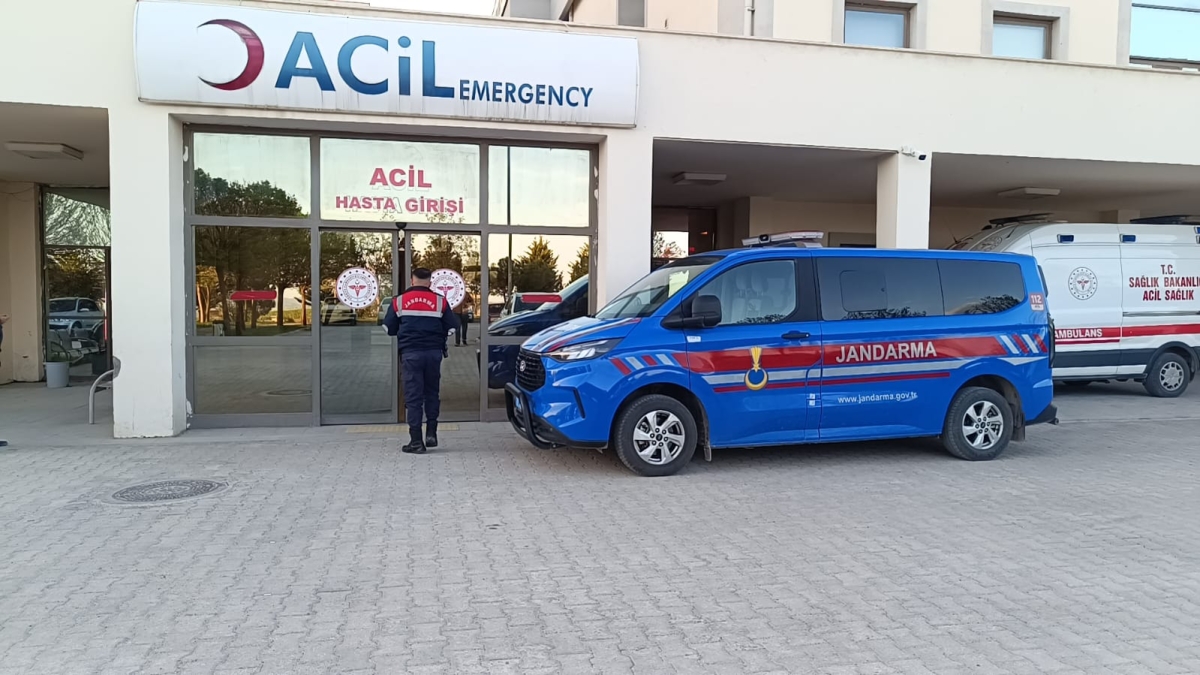 Besni’de iki otomobil çarpıştı: 8 yaralı
