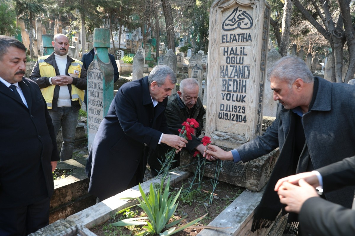 Usta gazelhan Kazancı Bedih kabri başında anıldı  - Videolu Haber