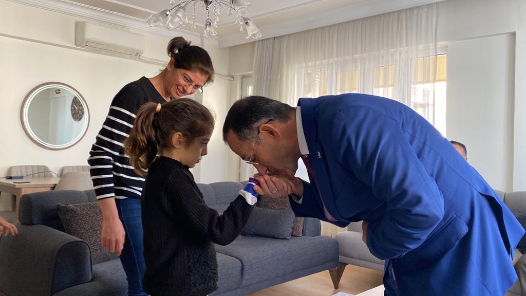 Dağtekin’den şehit ailelerine ziyaret