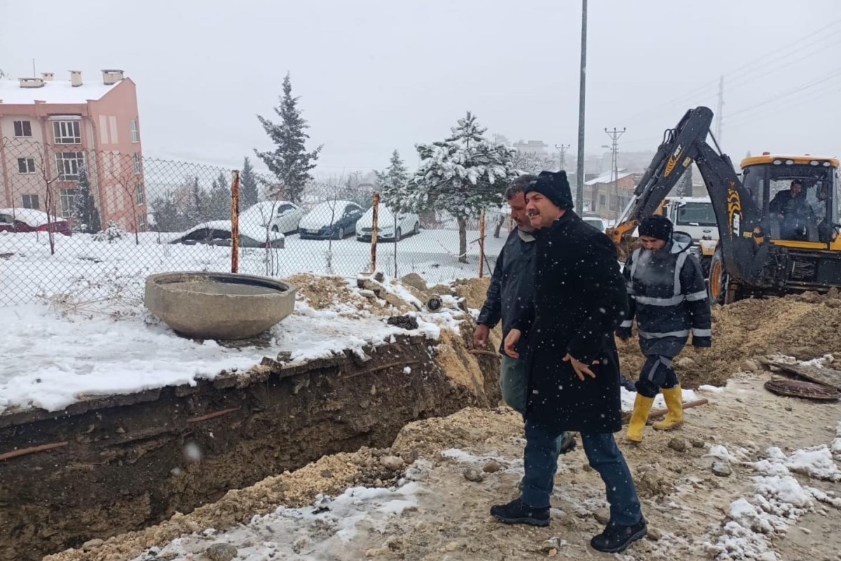Adıyaman Belediyesi, 160 personel ve güçlü araç filosuyla sahada