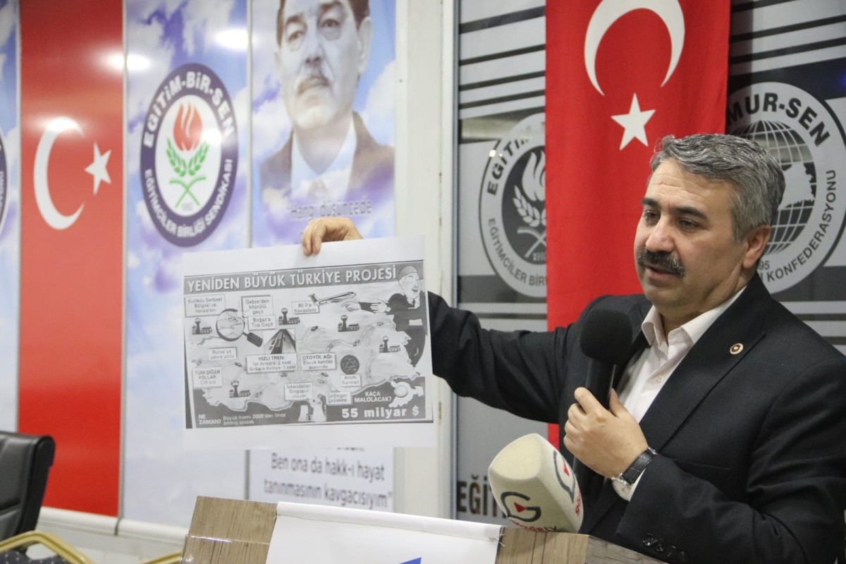 Adıyaman'da merhum Necmettin Erbakan için vefa gecesi düzenlendi