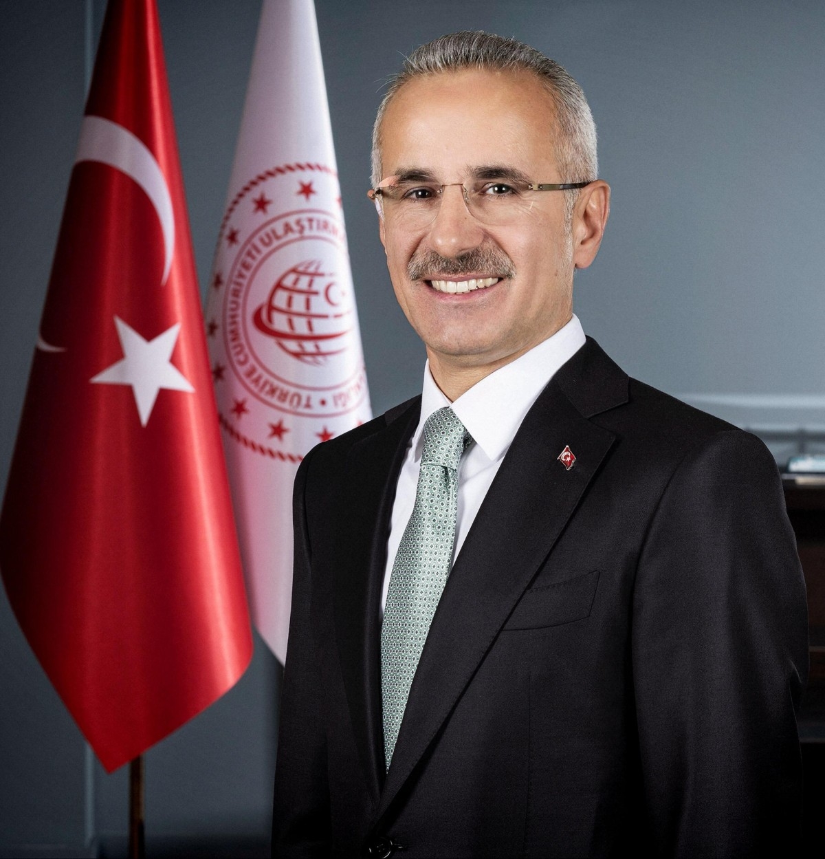 Bakan Uraloğlu: Türkiye ile ırak arasında demiryolu ve karayolu hattı kurulacak