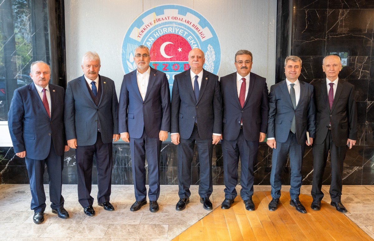 Çalışma ve Sosyal Güvenlik Bakanı Vedat Işıkhan TZOB’u ziyaret etti