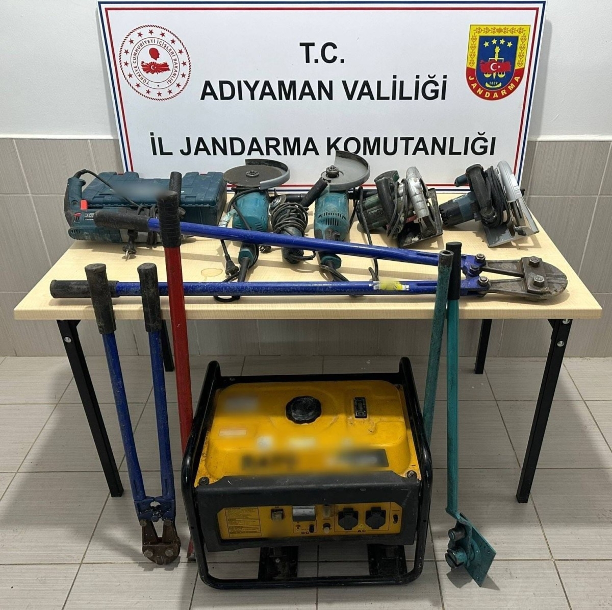 Adıyaman'da inşaat malzemesi çalan şüpheli yakalandı