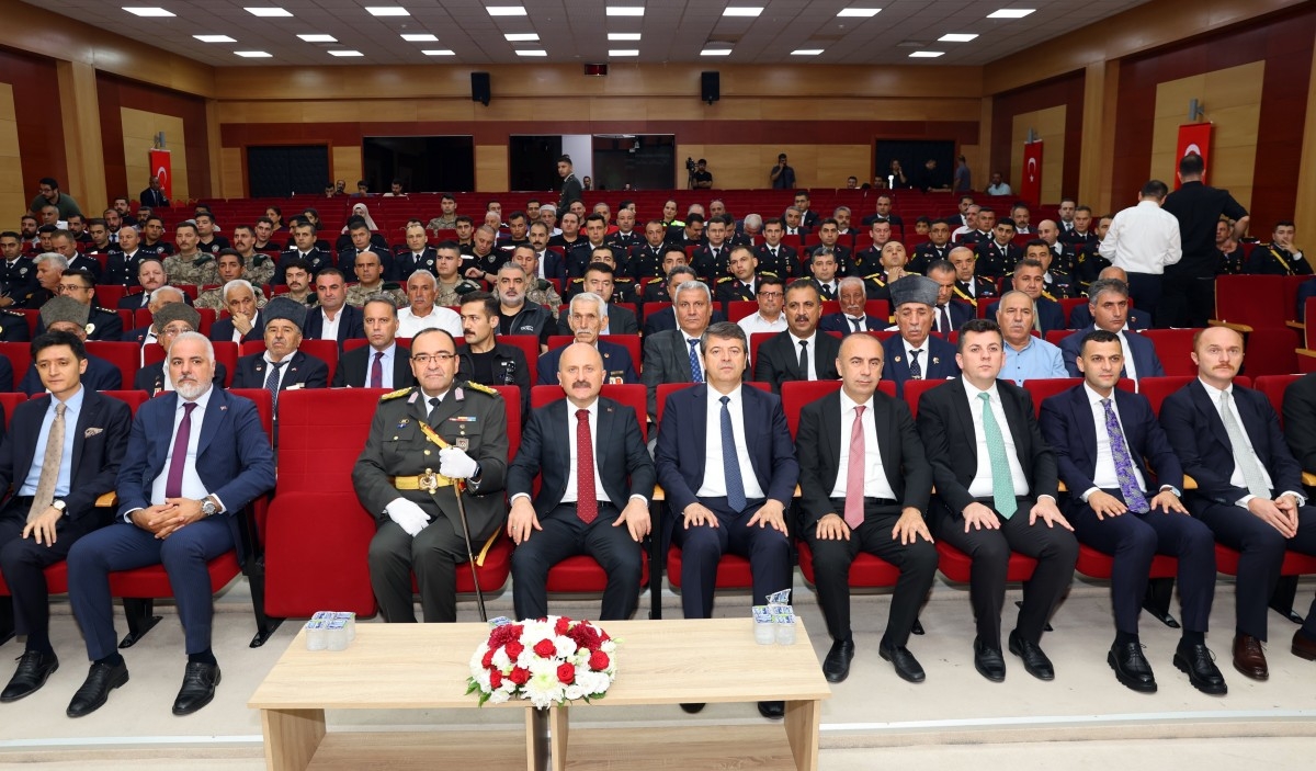 Adıyaman’da ‘30 Ağustos Zafer Bayramı’ coşkuyla kutlandı  - Videolu Haber
