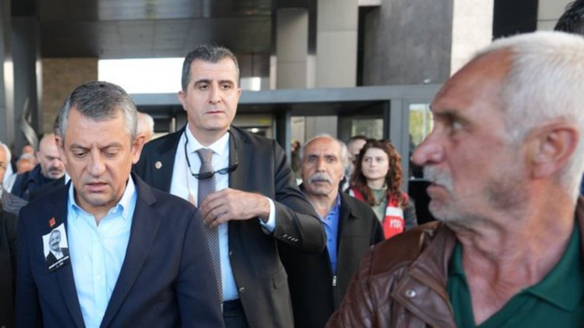 Selçuk Tengioğlu Tahliye Edildi: CHP Genel Başkanı Özgür Özel'e Yumrukla Saldırmıştı