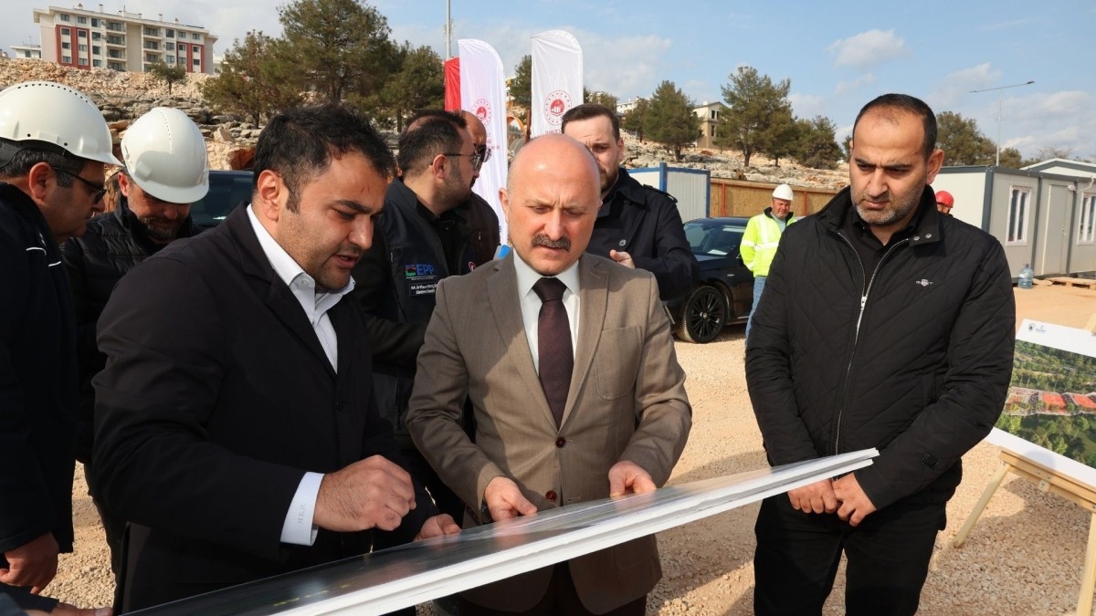 İndere’de Sosyal Tesisin temeli atılıyor: Vali Varol incelemelerde bulundu