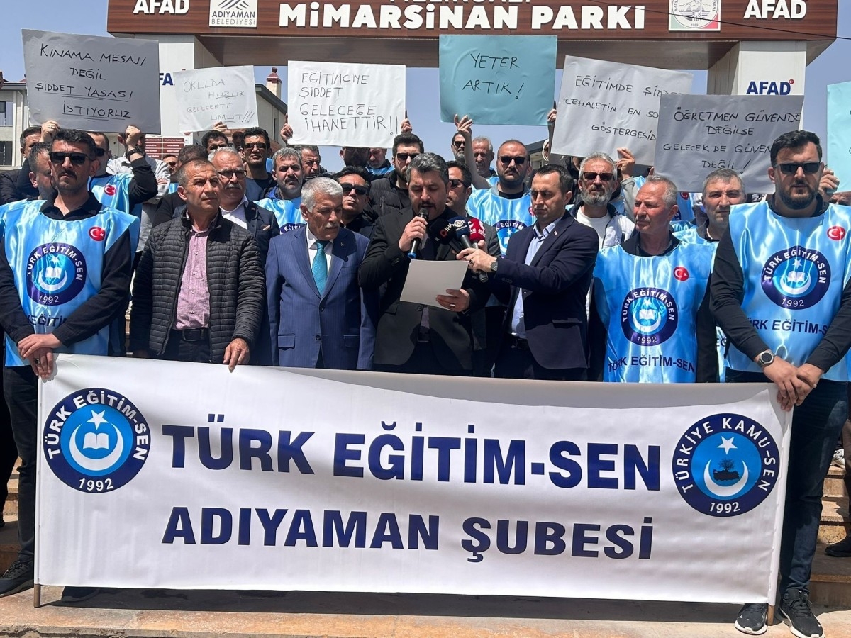 Türk Eğitim Sen Adıyaman şubesinden Siverek Saldırısına Tepki: ‘Hain Saldırıyı Kınıyoruz’  - Videolu Haber