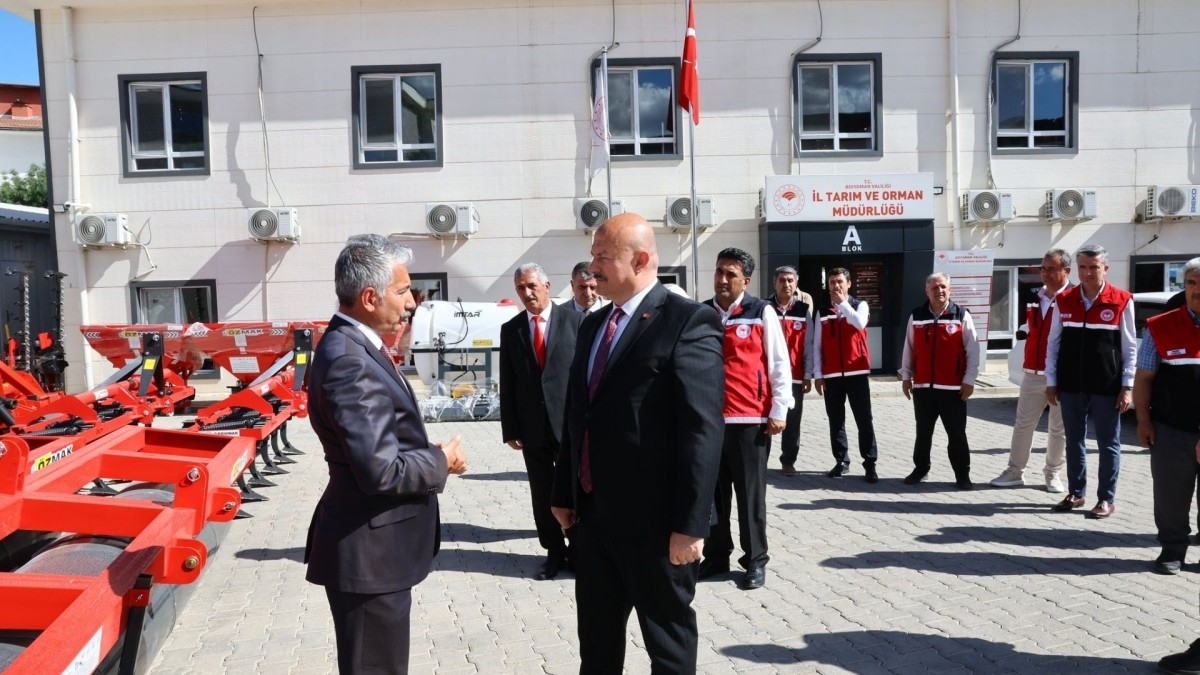 Vali Küçük, İl Tarım ve Orman Müdürlüğü’nde incelemelerde bulundu