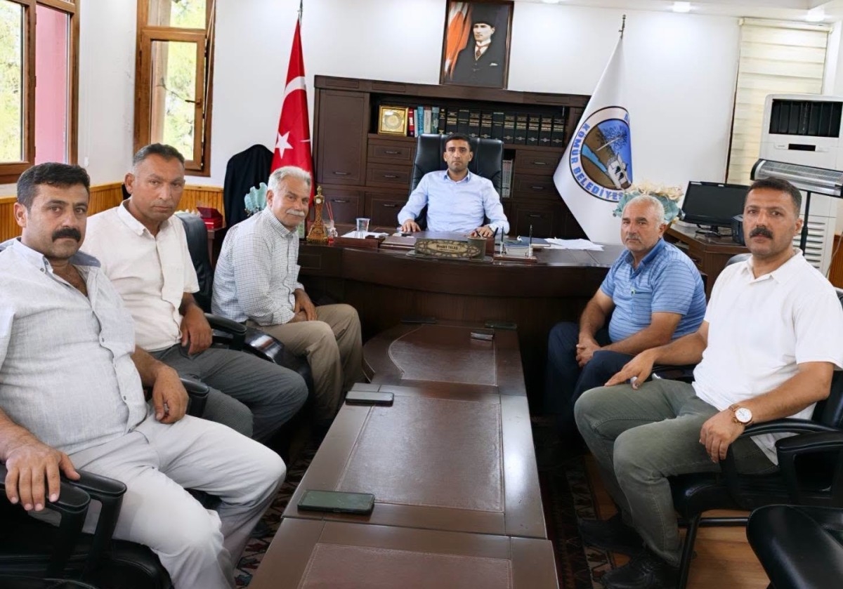 Muhtarlar Derneğinden Kömür Belediye Başkanı Talaş’a ziyaret