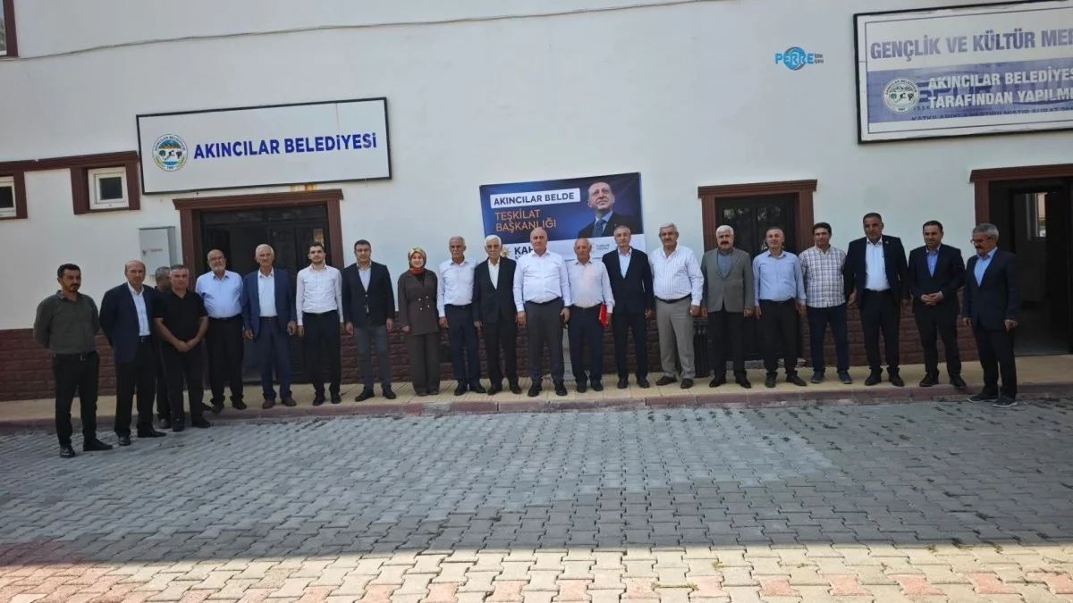 Milletvekili Özhan’dan Akıncılar Belediye Başkanı Çetinkaya’ya ziyaret