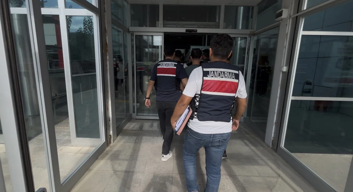 Terör örgütü DEAŞ’a büyük darbe: 5 şüpheli tutuklandı  - Videolu Haber