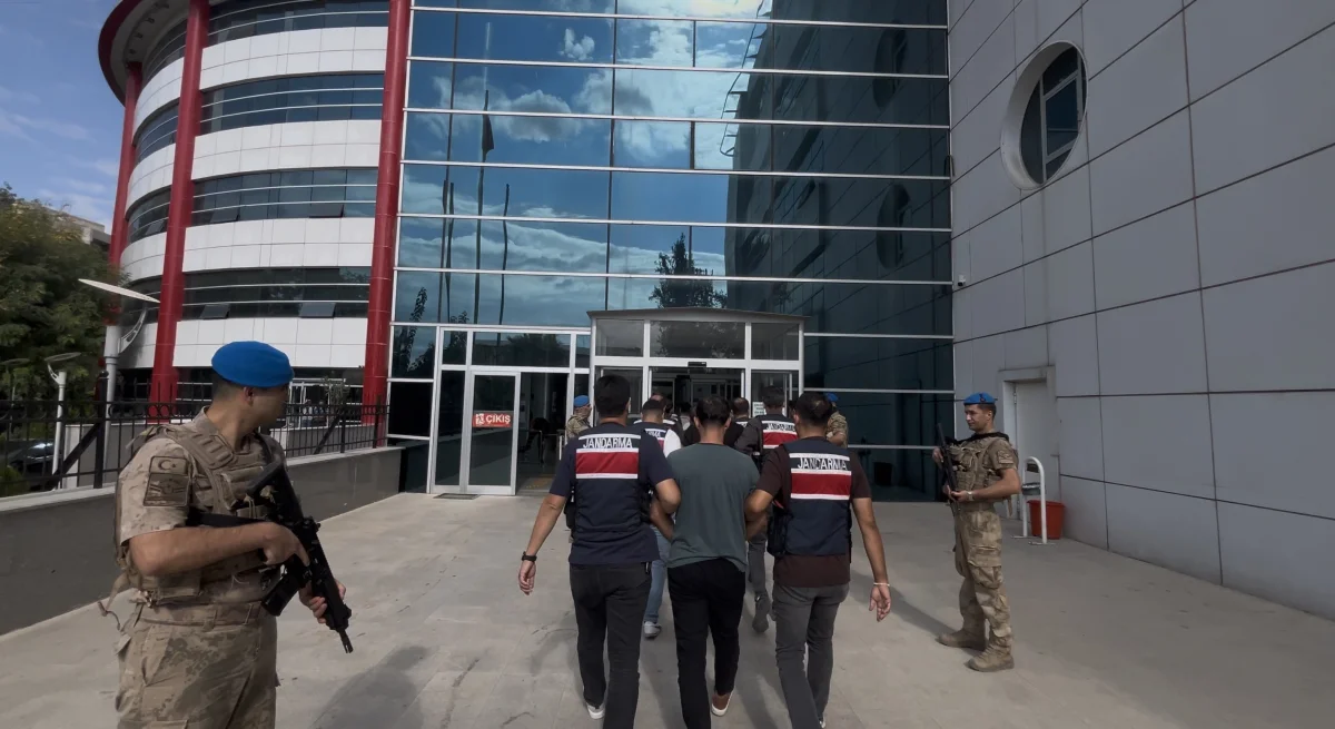 Adıyaman’da DEAŞ operasyonuna 5 tutuklama