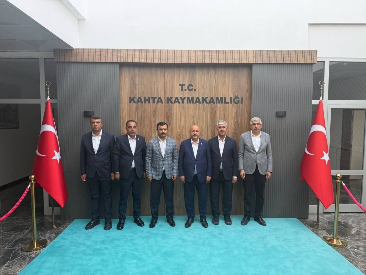 AK Parti Heyetinden Kahta Kaymakamı Soysal’a ziyaret