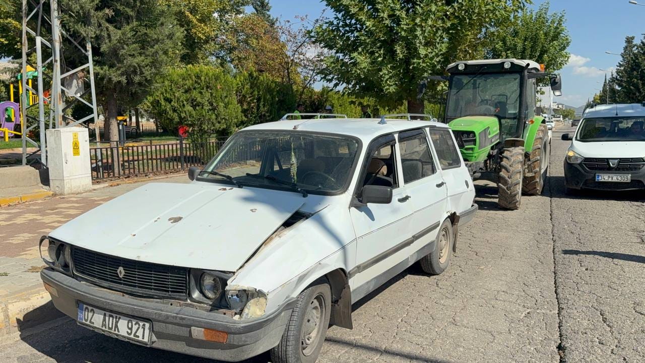 Adıyaman’da zincirleme kazada 1 kişi yaralandı